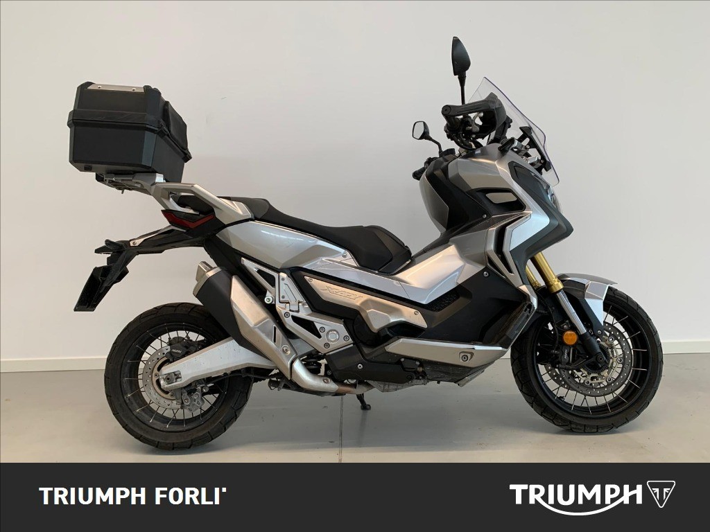 HONDA X-ADV 750 DCT Abs