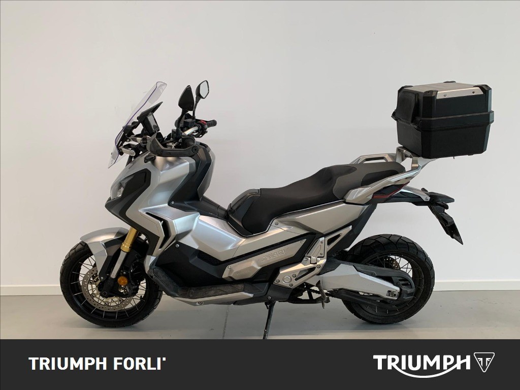 HONDA X-ADV 750 DCT Abs