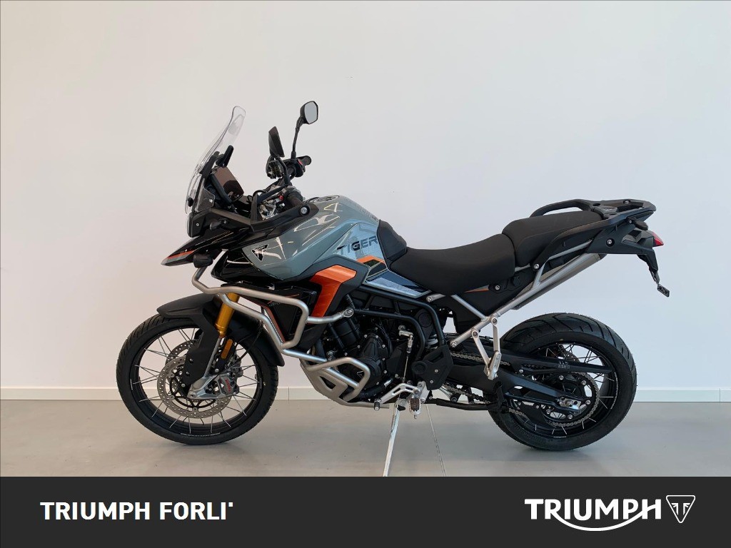 TRIUMPH Tiger 900 Desert Edition