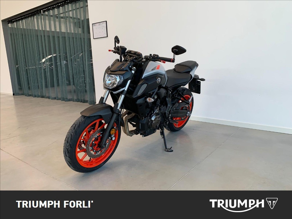 YAMAHA MT-07 690 Abs