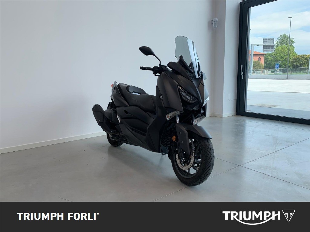 YAMAHA X-Max 400 