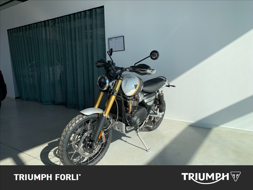 TRIUMPH Scrambler 1200 XE Abs