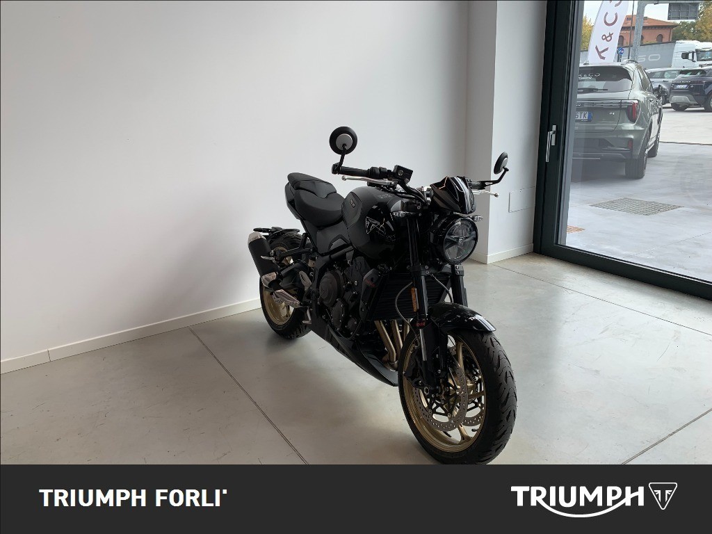 TRIUMPH Trident 800 Jet Black Abs
